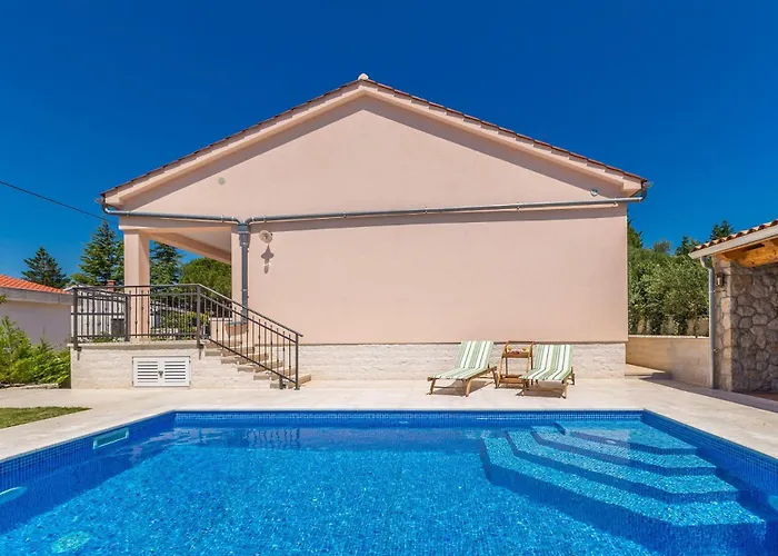 Villa Vita Pinezići