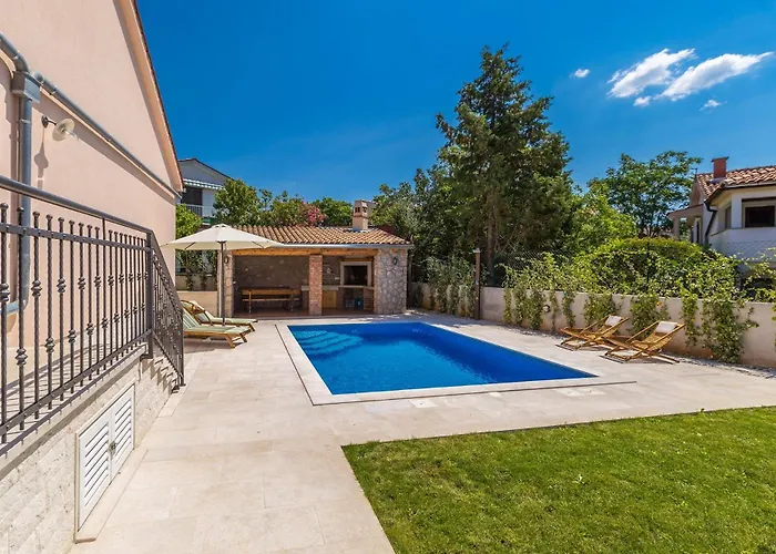 Villa Vita Pinezići