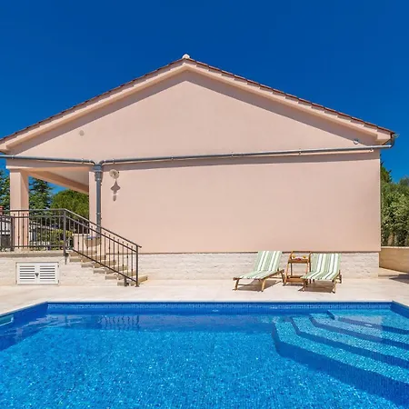 Villa Vita Pinezici (Krk)